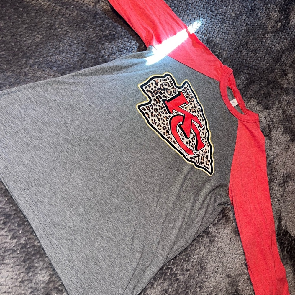 Bella Canvas Gray Raglan Long Sleeve Tee with Red Sleeves and Leopard KC Patch